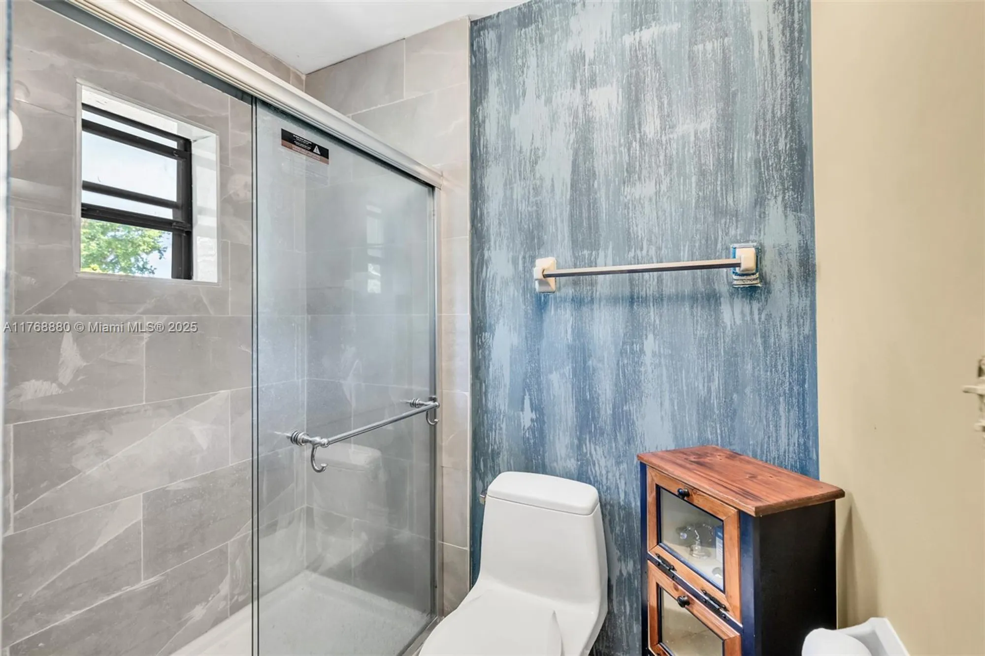 Property Slideshow image 17 of 27 | 766 nw 24th ave, Delray Beach, FL, 33445