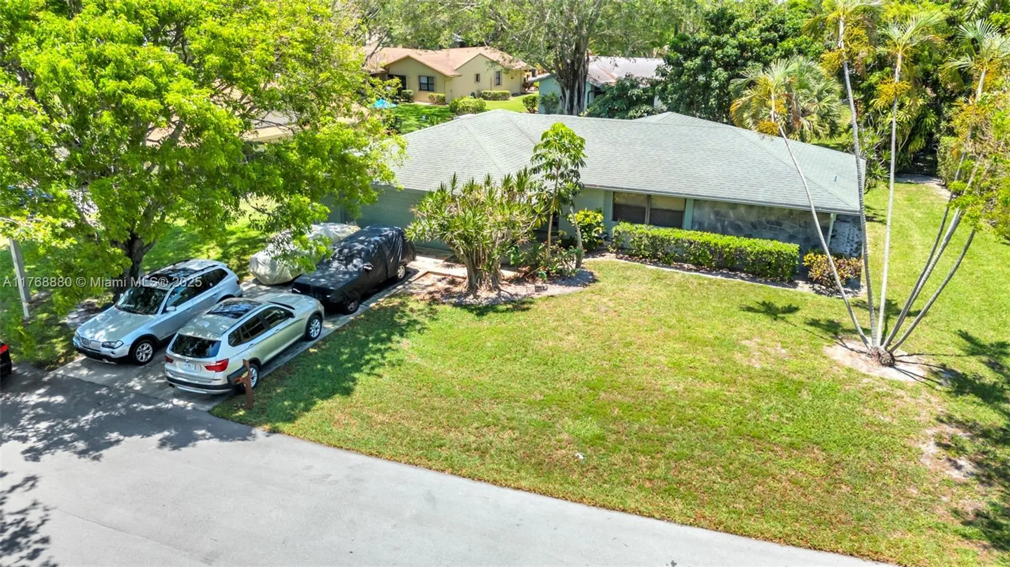 Property Slideshow image 4 of 27 | 766 nw 24th ave, Delray Beach, FL, 33445