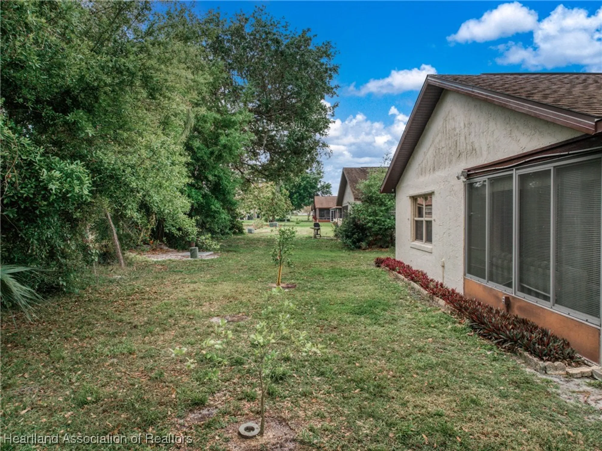 Property Slideshow image 27 of 46 | 122 parkview cir, Lake Placid, FL, 33852