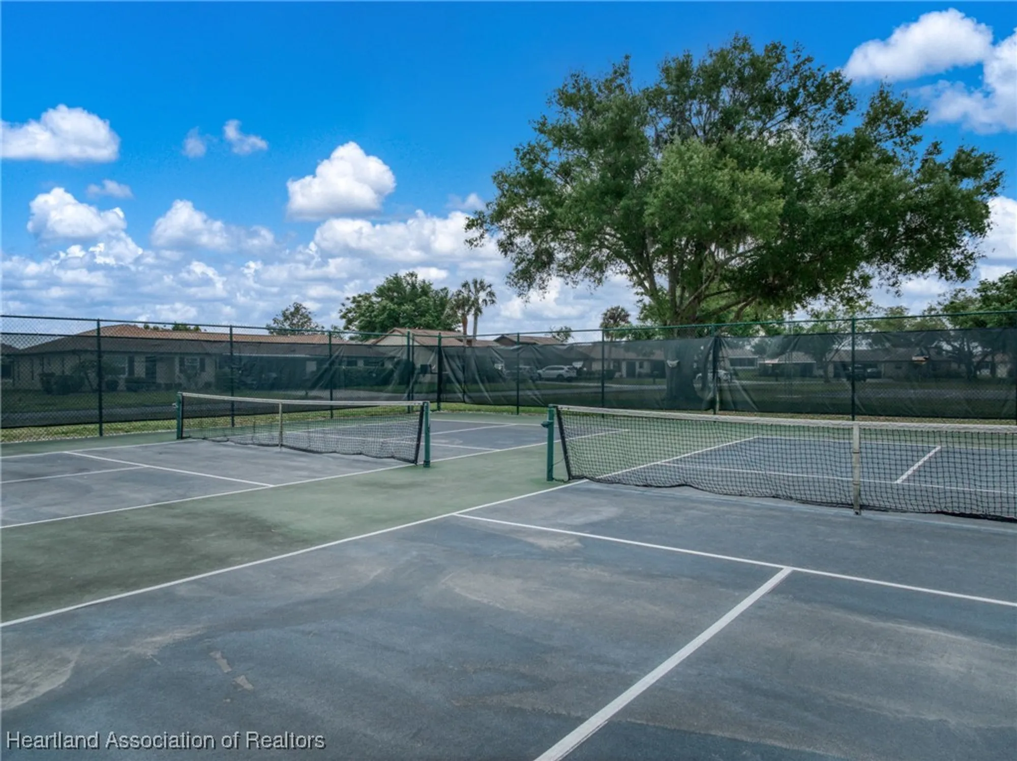 Property Slideshow image 38 of 46 | 122 parkview cir, Lake Placid, FL, 33852