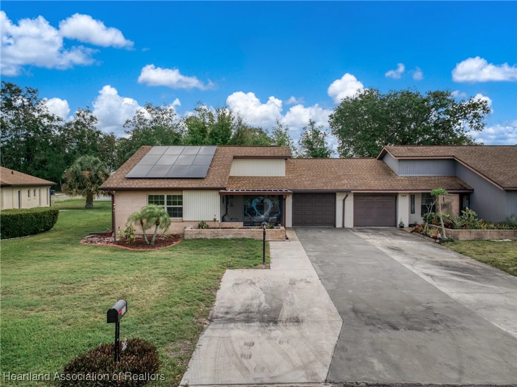 Property Slideshow image 42 of 46 | 122 parkview cir, Lake Placid, FL, 33852