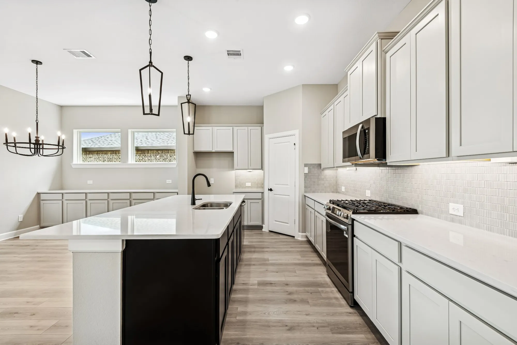 Property Slideshow image 19 of 39 | 21877 colorado bend ln, Porter, TX, 77365