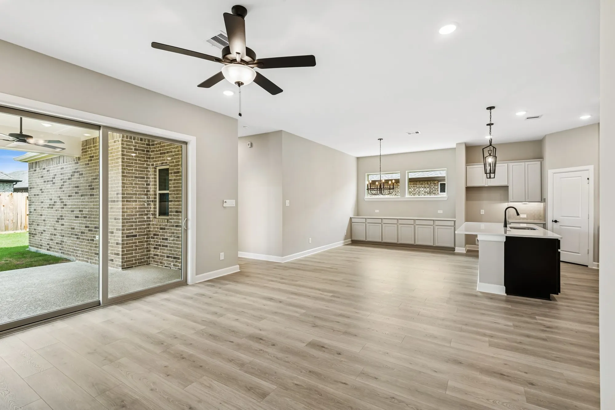 Property Slideshow image 27 of 39 | 21877 colorado bend ln, Porter, TX, 77365