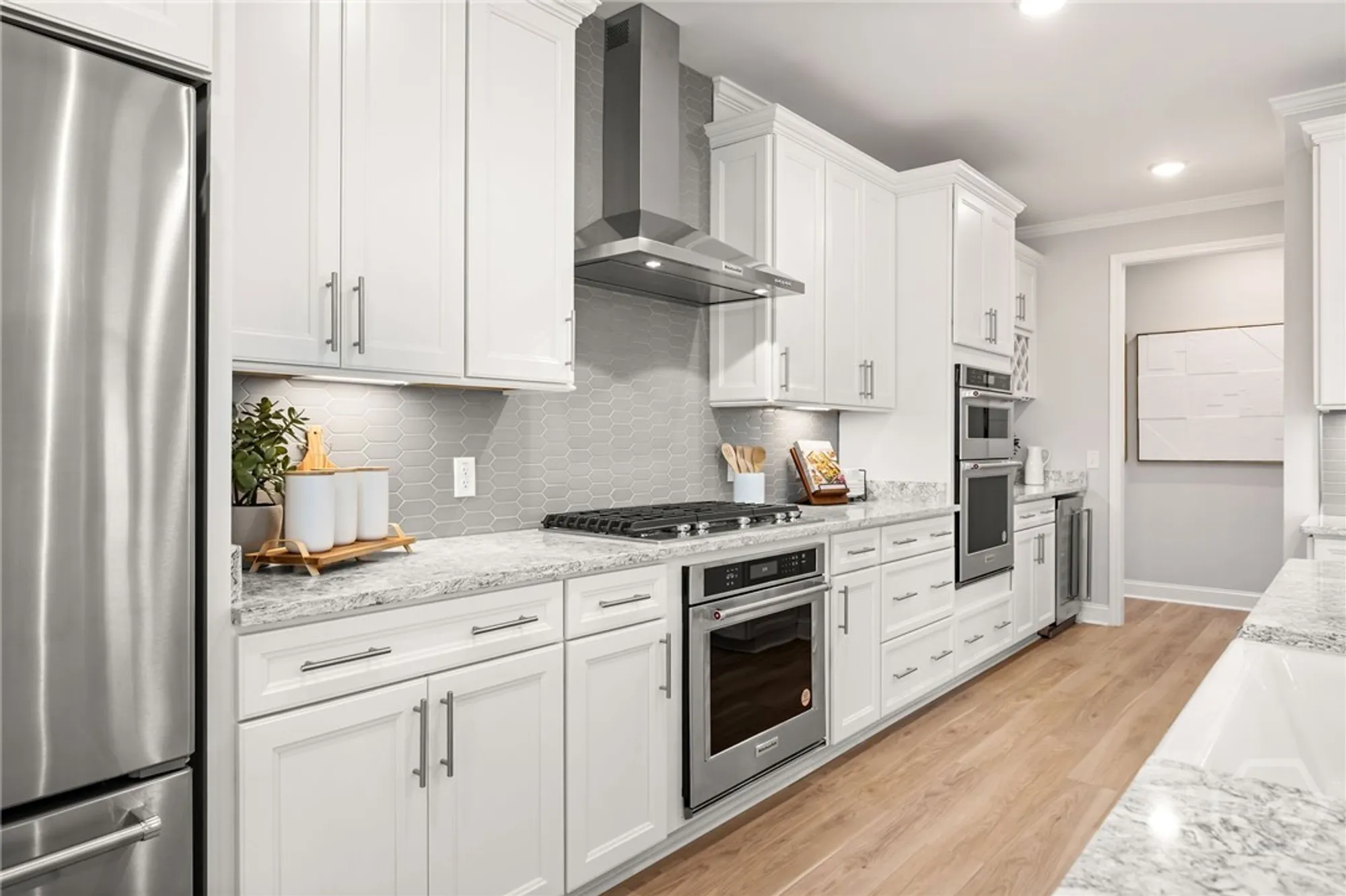 Property Slideshow image 13 of 49 | 99 tufted grass way, Richmond Hill, GA, 31324