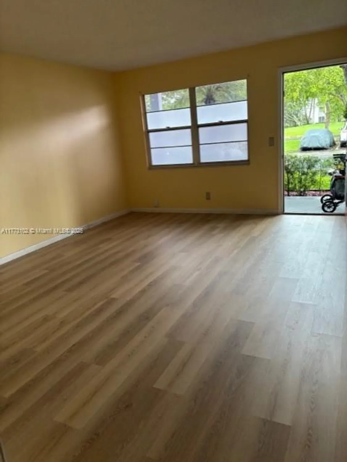 Property Slideshow image 10 of 17 | 1401 sw 134th way apt 105c, Pembroke Pines, FL, 33027