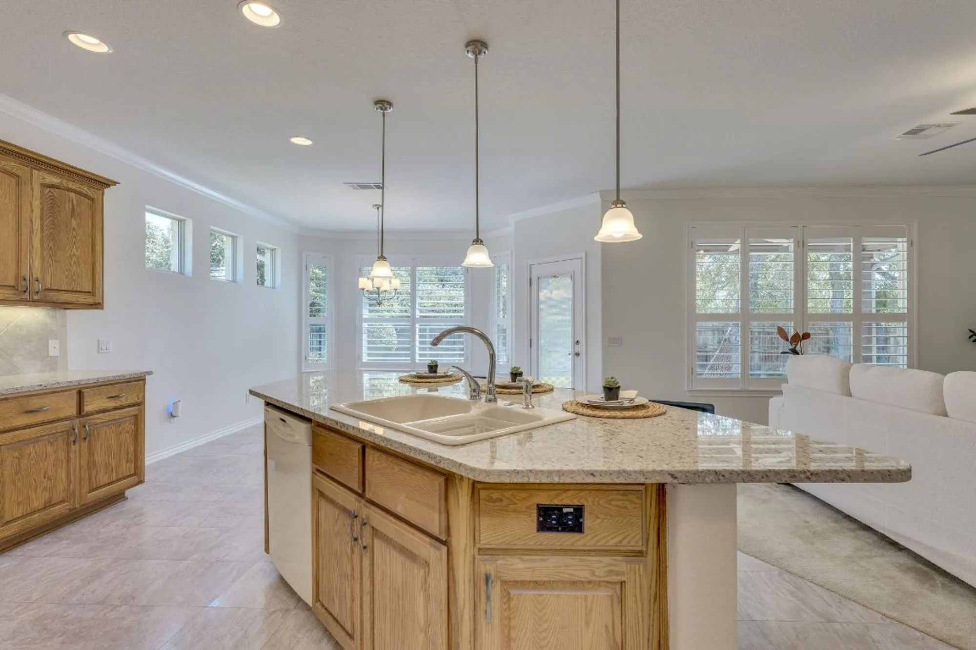 Property Slideshow image 15 of 35 | 4604 sonora trce, Georgetown, TX, 78633