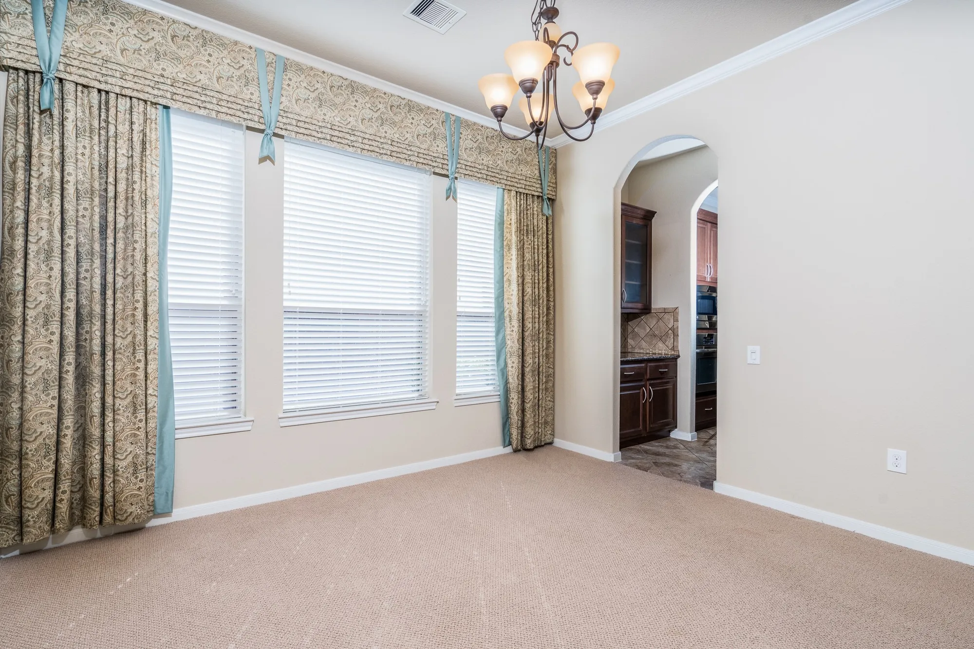 Property Slideshow image 5 of 30 | 19311 w cibolo creek ct, Cypress, TX, 77433