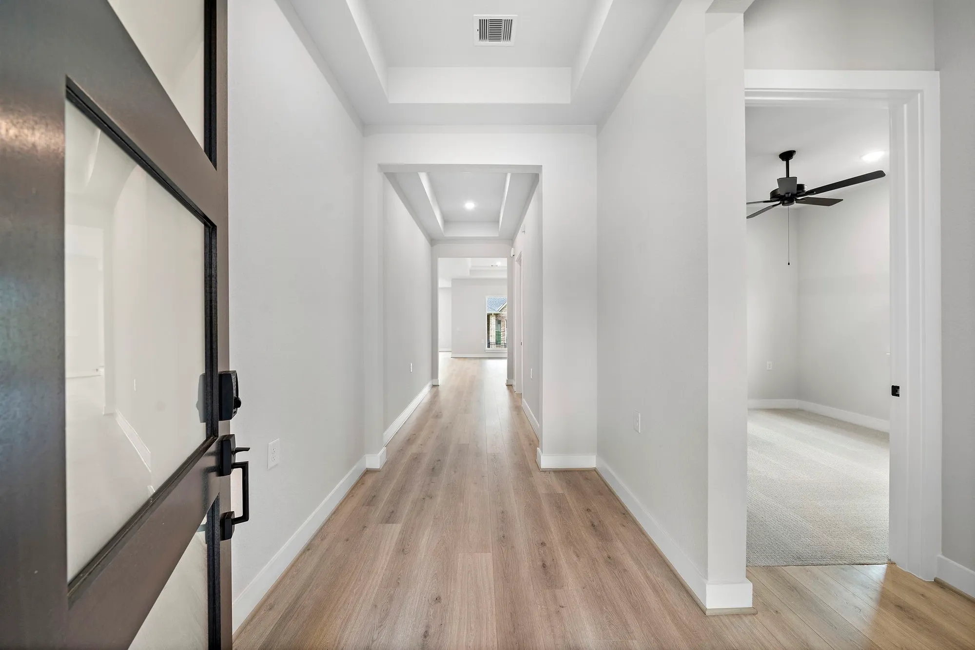 Property Slideshow image 14 of 50 | 10017 larkin cv, Willis, TX, 77318