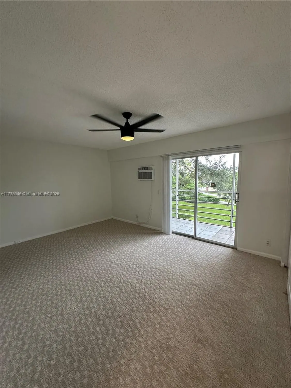 Property Slideshow image 7 of 10 | 289 suffolk g # 289, Boca Raton, FL, 33434