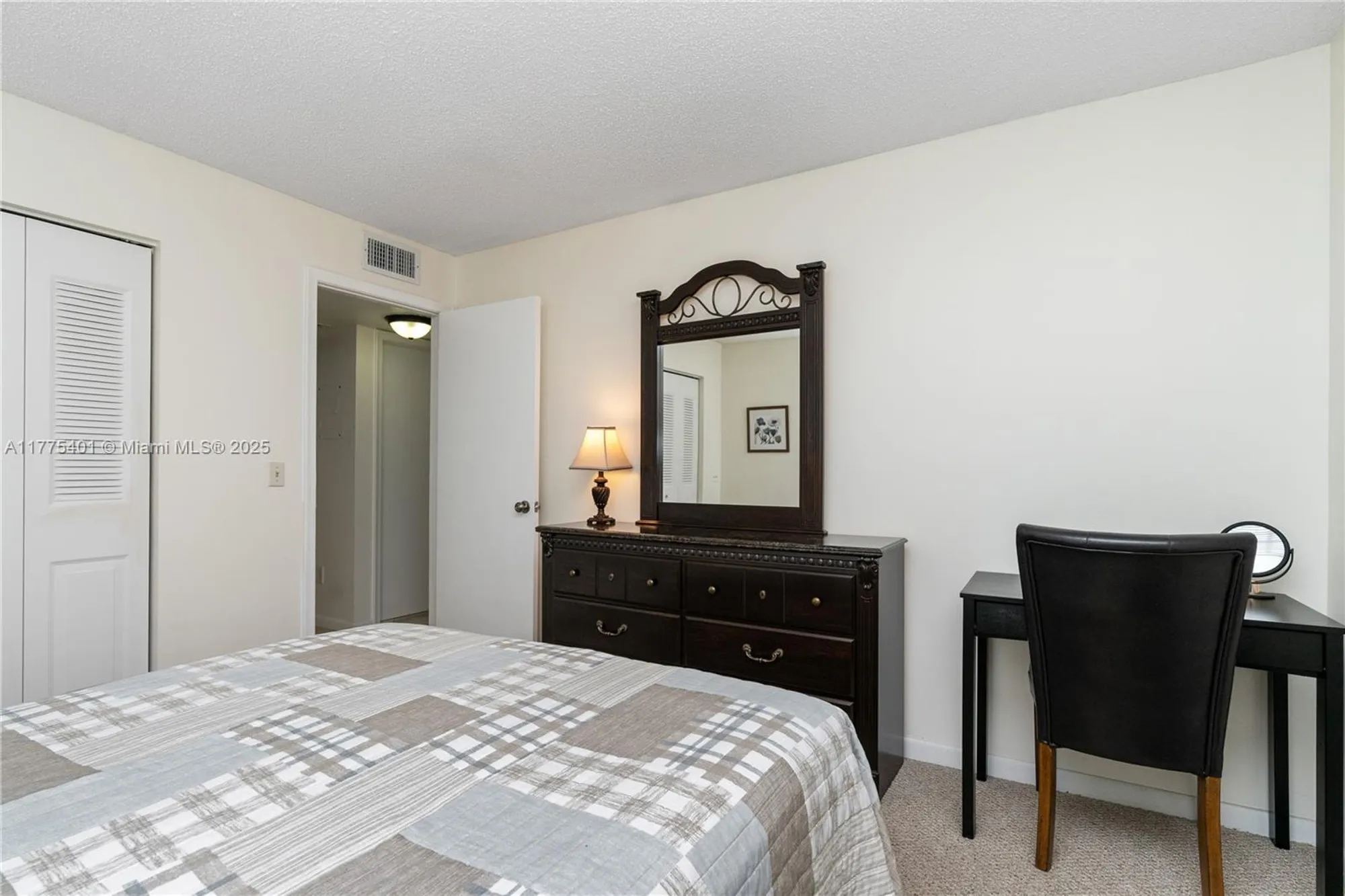 Property Slideshow image 14 of 29 | 40 harwood b # 40, Deerfield Beach, FL, 33442
