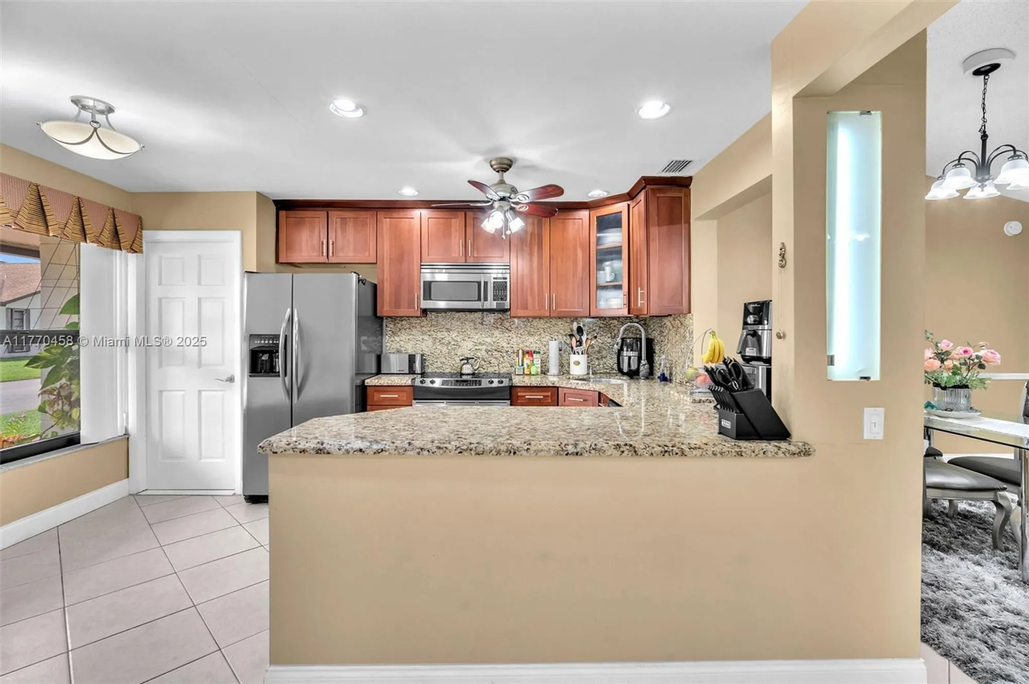 Property Slideshow image 10 of 32 | 2343 sw 15th pl, Deerfield Beach, FL, 33442