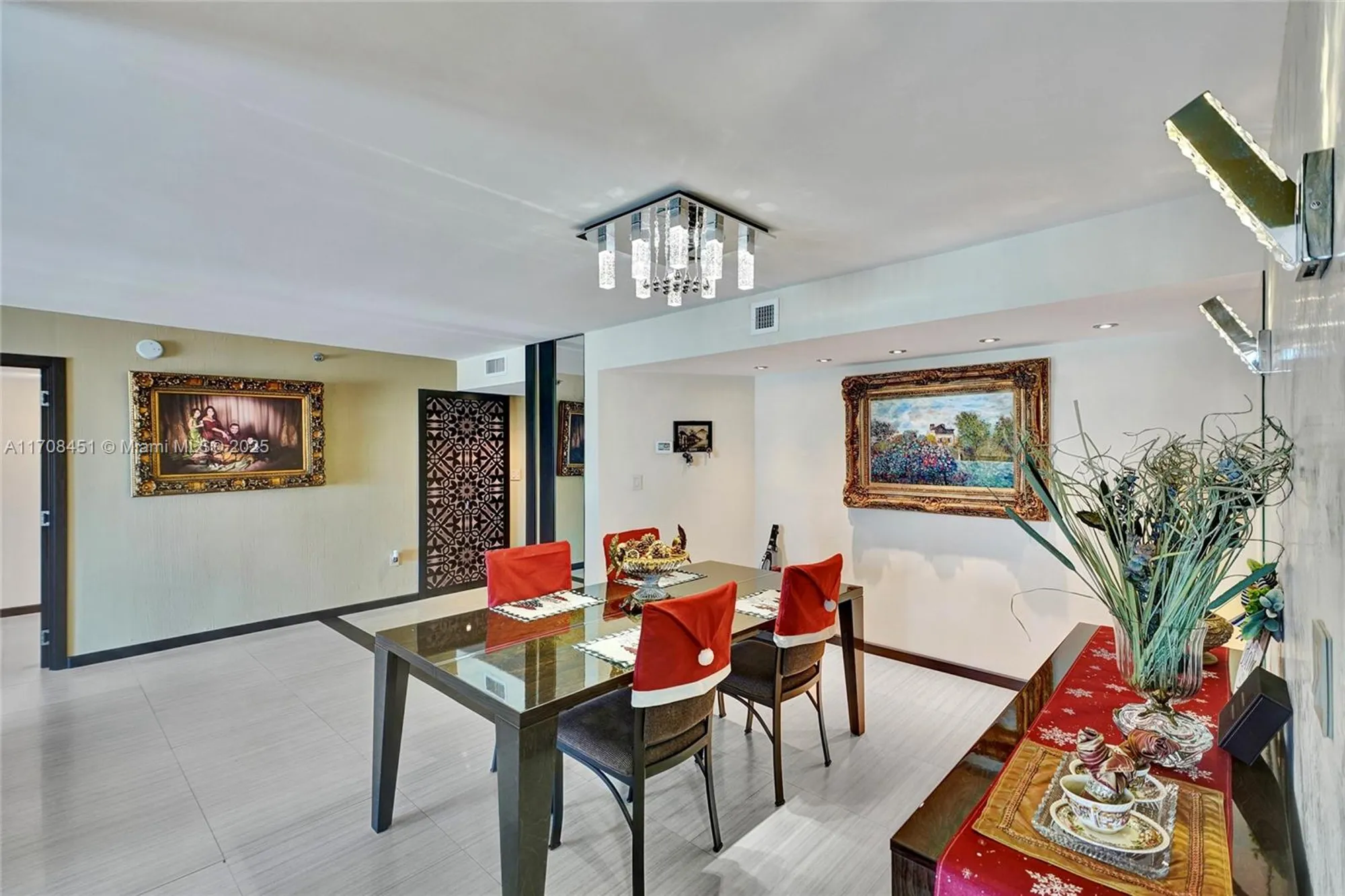 Property Slideshow image 14 of 79 | 1201 s ocean dr 1806n, Hollywood, FL, 33019