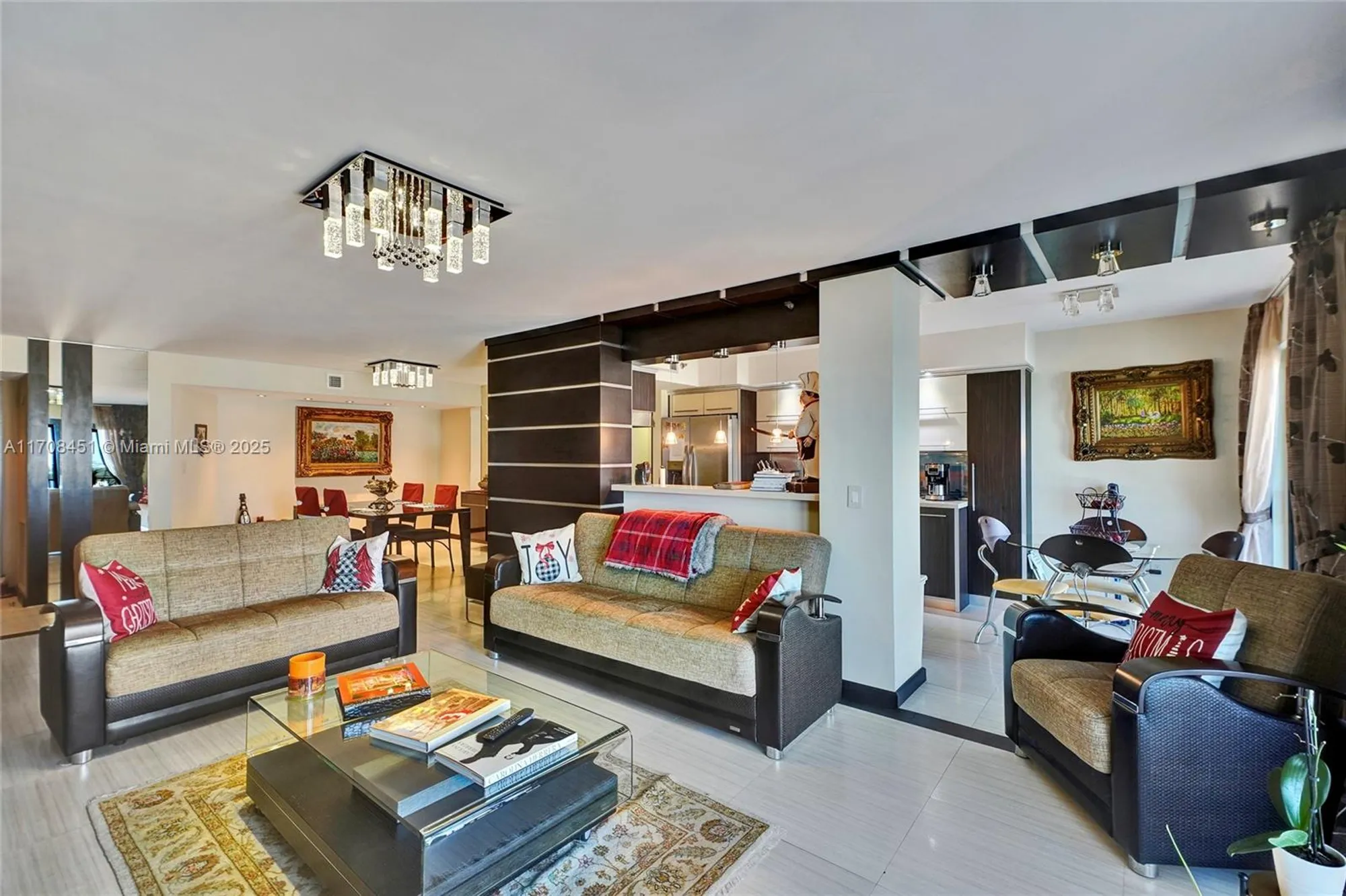 Property Slideshow image 15 of 79 | 1201 s ocean dr 1806n, Hollywood, FL, 33019