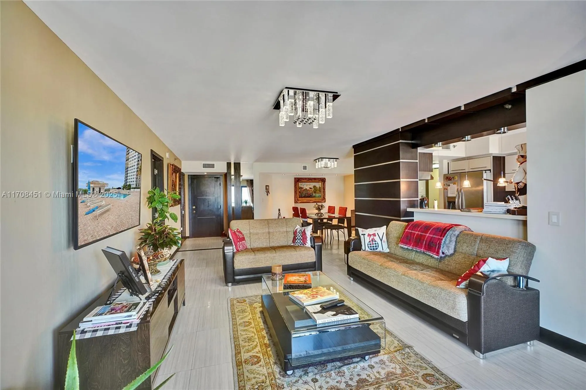 Property Slideshow image 18 of 79 | 1201 s ocean dr 1806n, Hollywood, FL, 33019