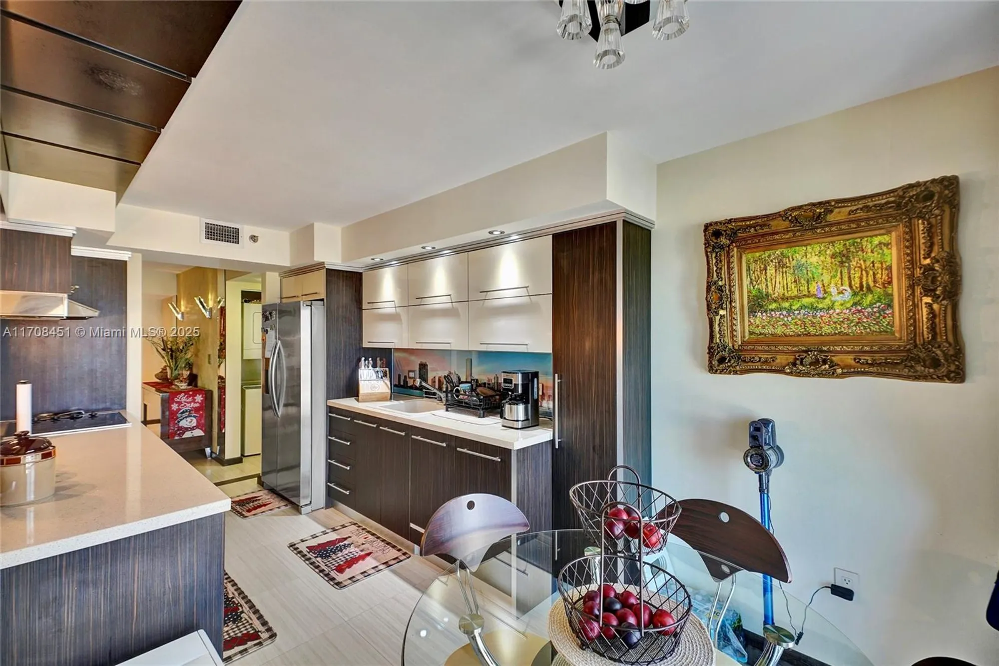 Property Slideshow image 20 of 79 | 1201 s ocean dr 1806n, Hollywood, FL, 33019