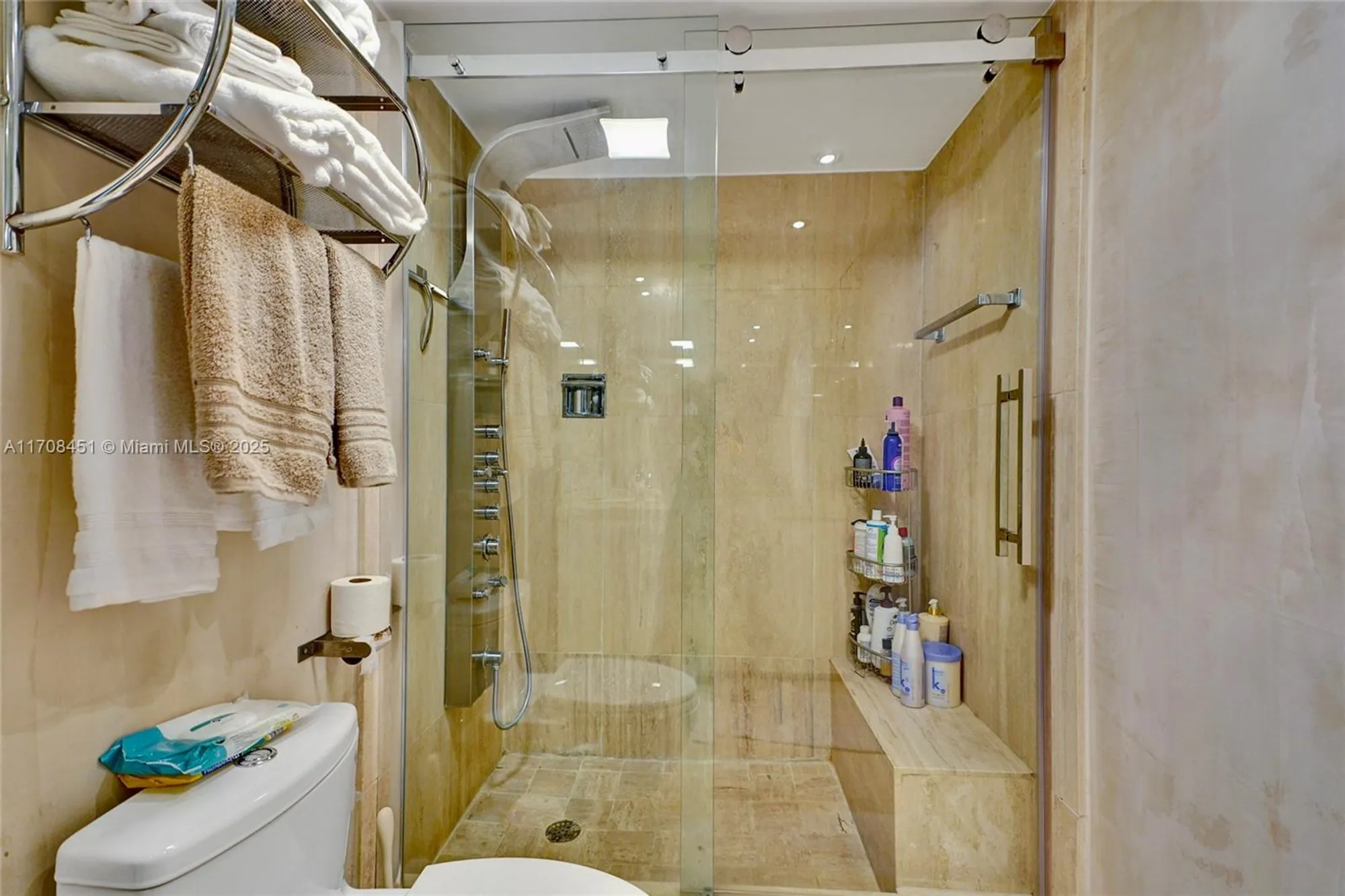 Property Slideshow image 37 of 79 | 1201 s ocean dr 1806n, Hollywood, FL, 33019