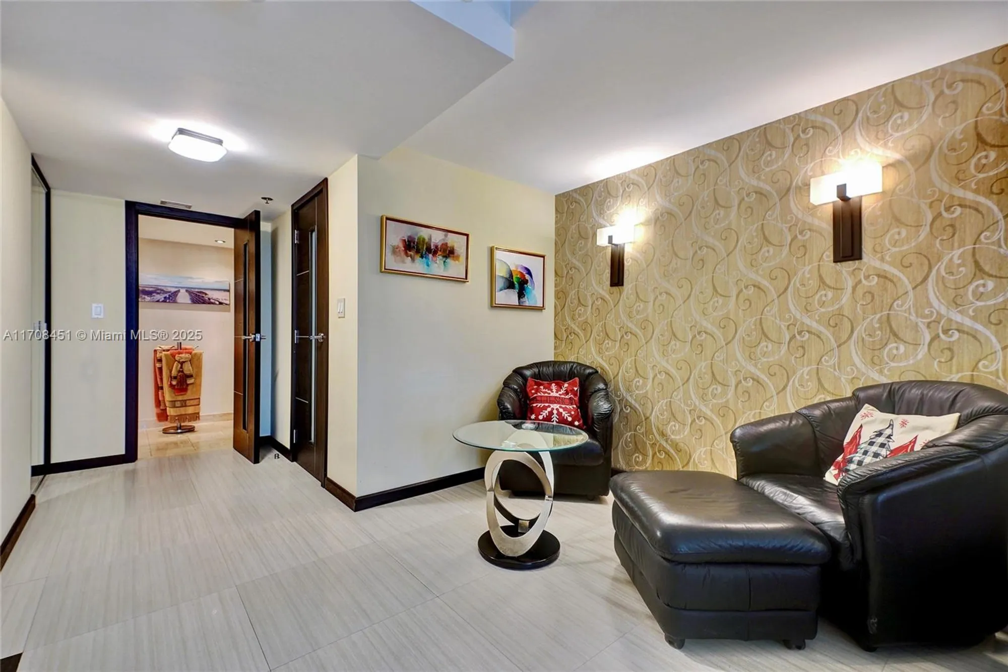 Property Slideshow image 43 of 79 | 1201 s ocean dr 1806n, Hollywood, FL, 33019