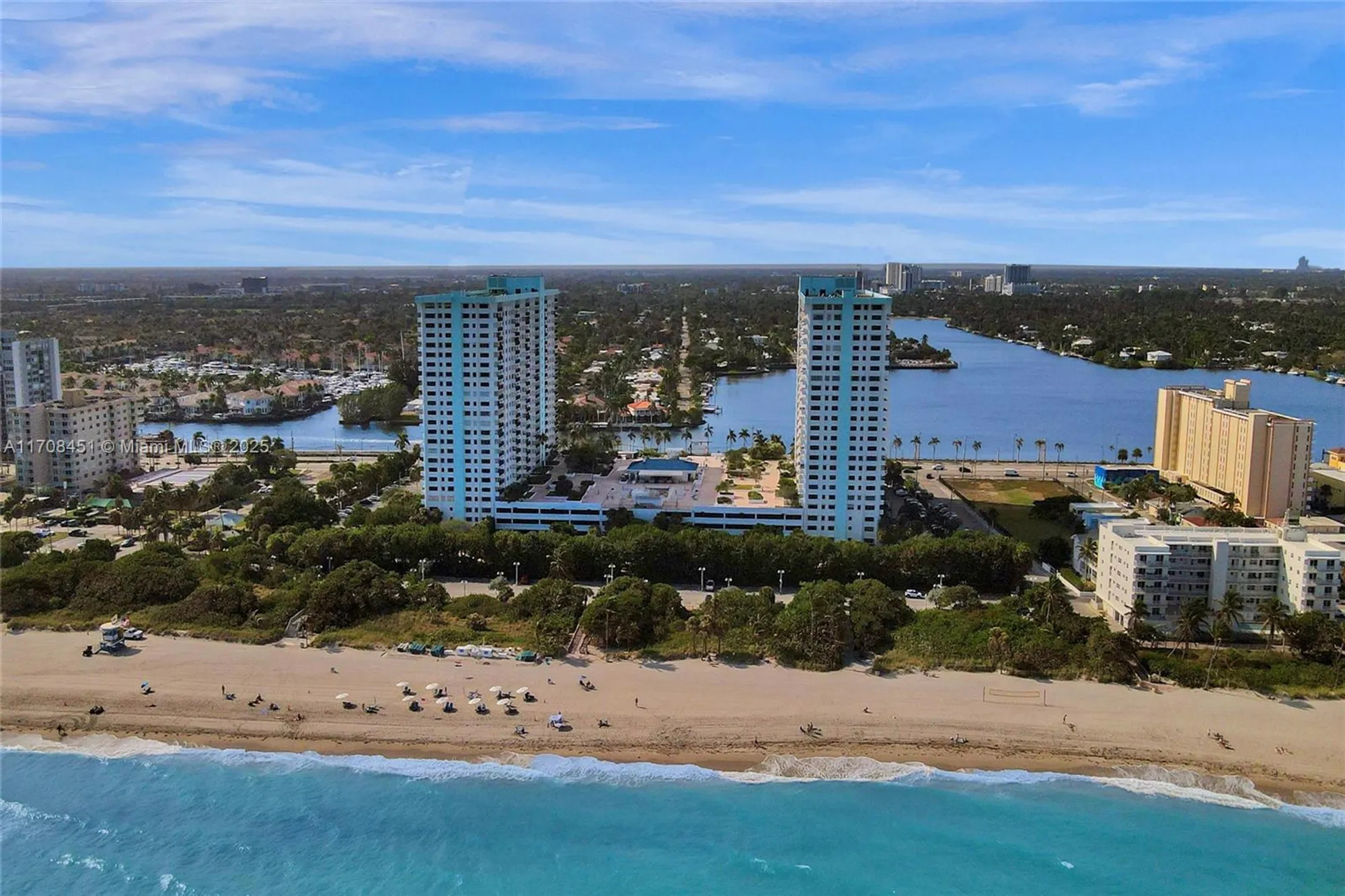 Property Slideshow image 6 of 79 | 1201 s ocean dr 1806n, Hollywood, FL, 33019