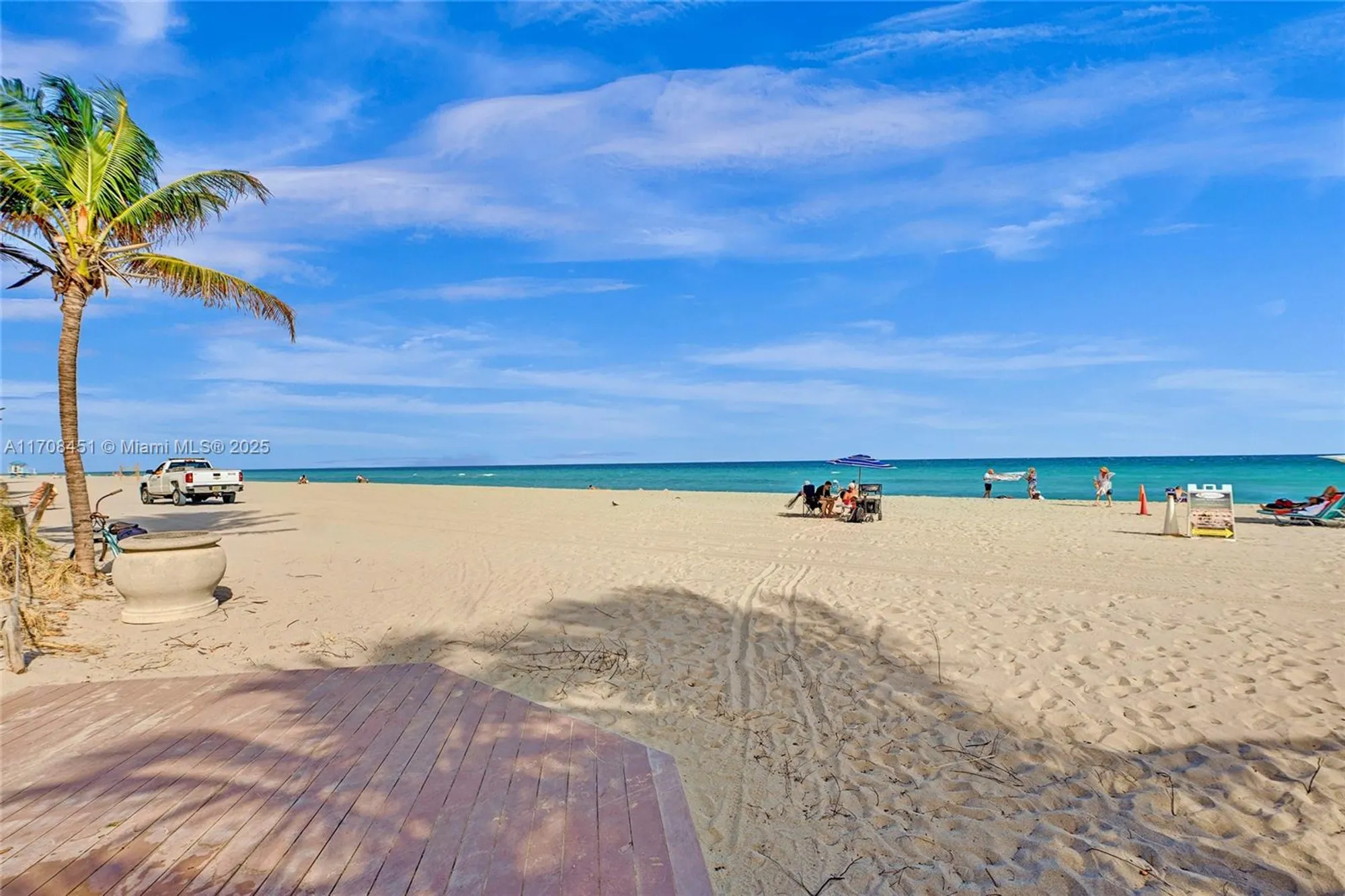 Property Slideshow image 74 of 79 | 1201 s ocean dr 1806n, Hollywood, FL, 33019