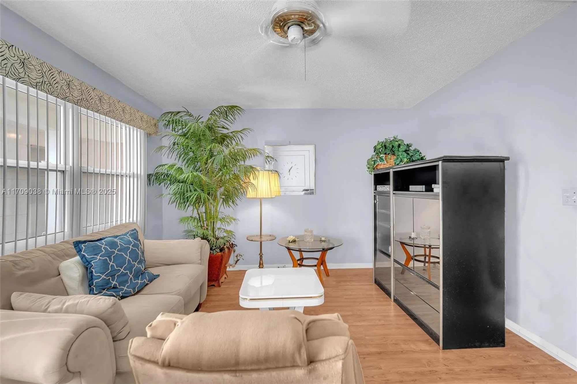 Property Slideshow image 1 of 25 | 4051 newport n # 4051, Deerfield Beach, FL, 33442