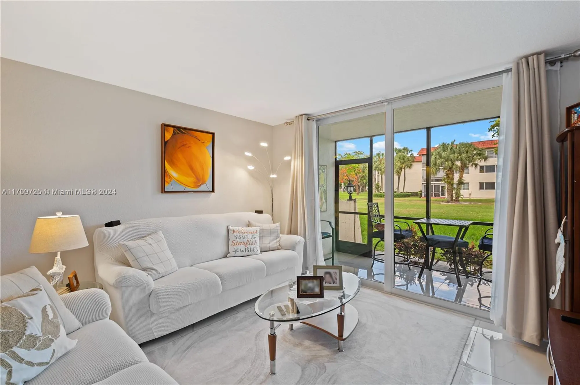 Property Slideshow image 11 of 32 | 711 s hollybrook dr 109, Pembroke Pines, FL, 33025