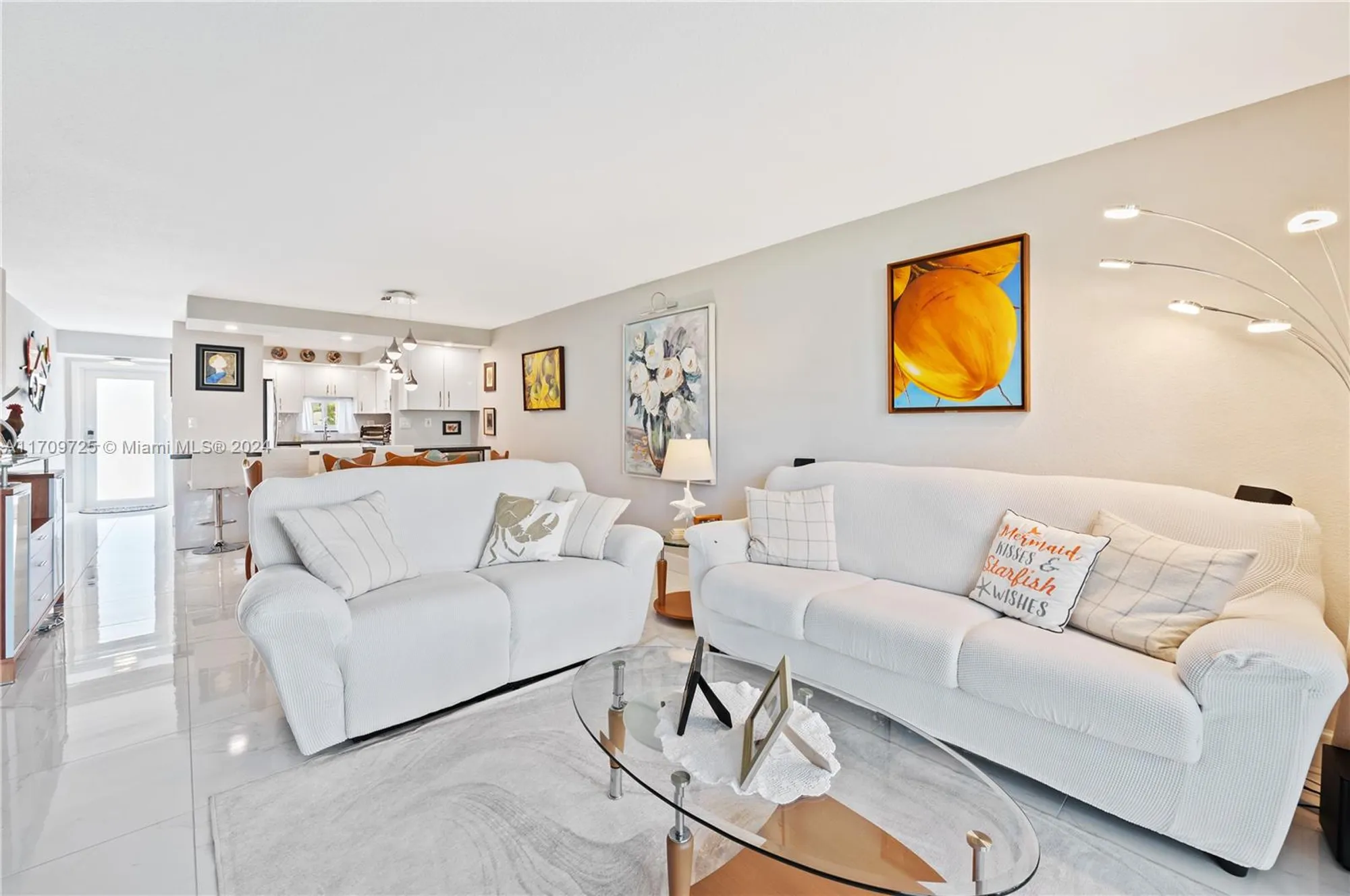 Property Slideshow image 13 of 32 | 711 s hollybrook dr 109, Pembroke Pines, FL, 33025