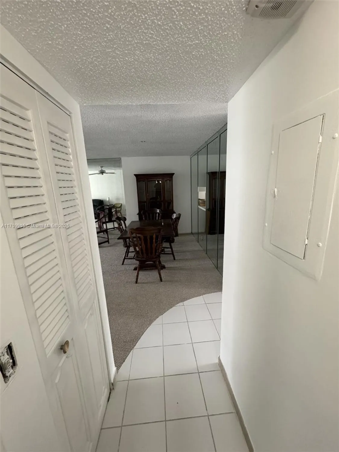 Property Slideshow image 33 of 36 | 415 se 11th ter 201, Dania Beach, FL, 33004
