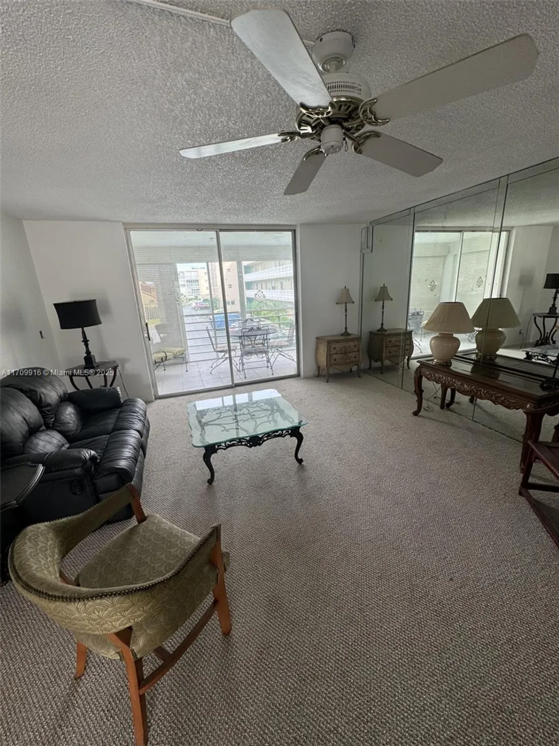 Property Slideshow image 7 of 36 | 415 se 11th ter 201, Dania Beach, FL, 33004