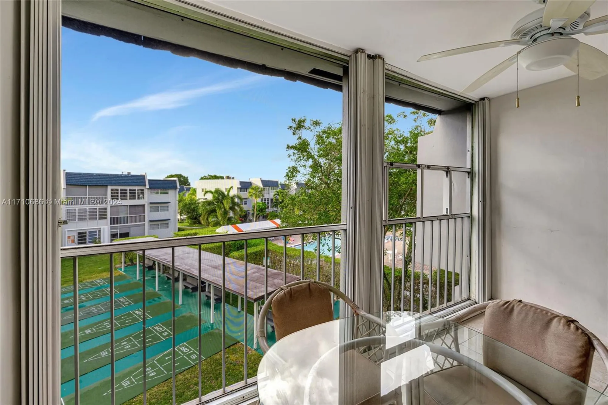 Property Slideshow image 9 of 29 | 7897 golf circle dr apt 309, Margate, FL, 33063