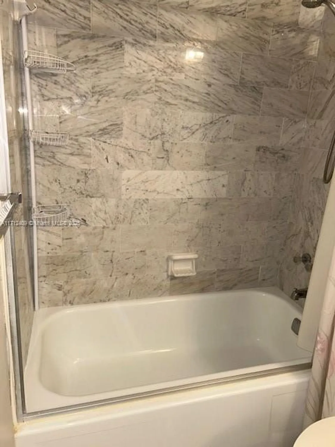 Property Slideshow image 14 of 27 | 311 s hollybrook dr apt 202, Pembroke Pines, FL, 33025