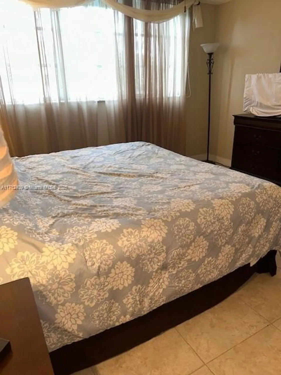 Property Slideshow image 11 of 27 | 311 s hollybrook dr apt 202, Pembroke Pines, FL, 33025