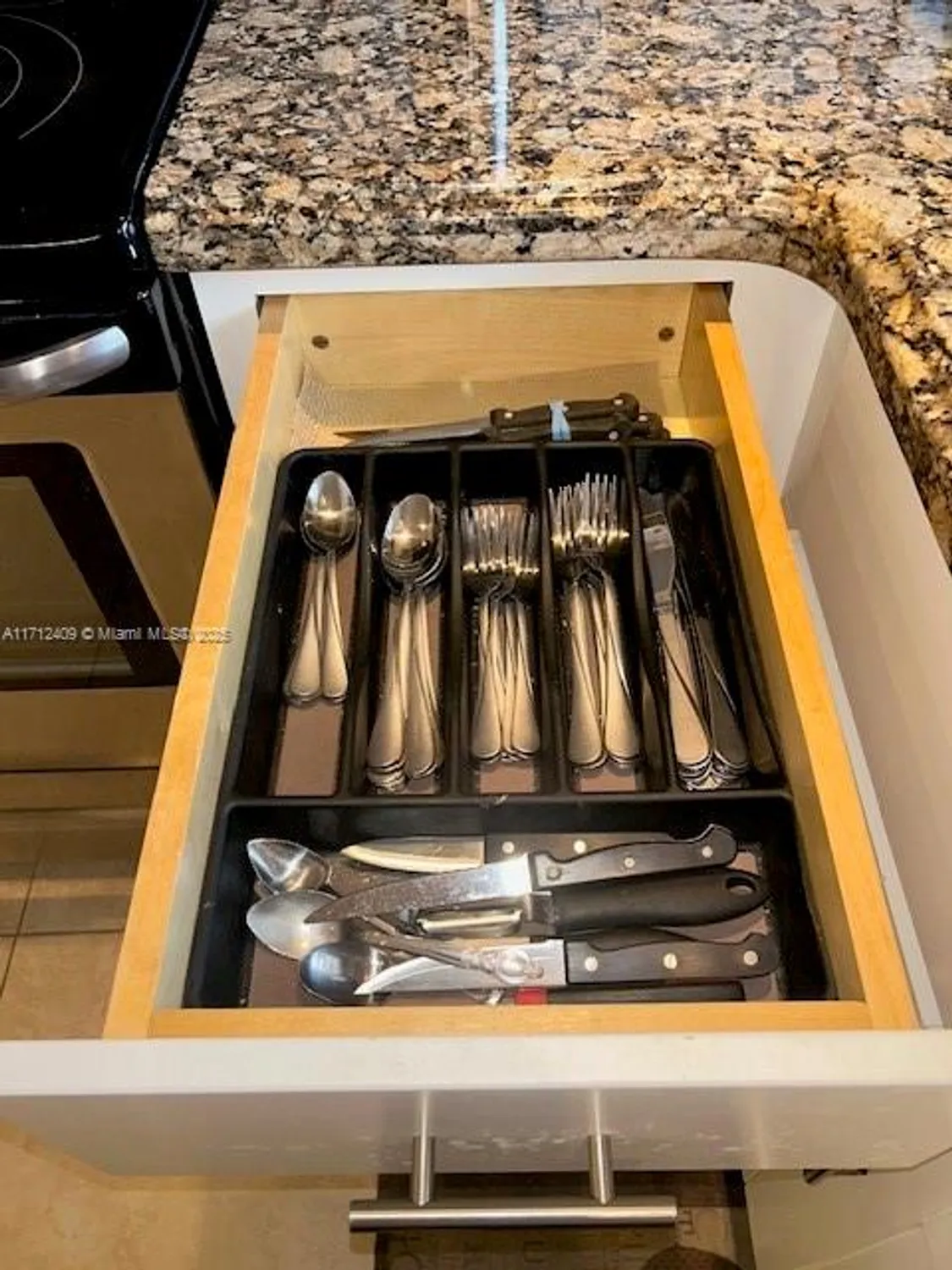 Property Slideshow image 21 of 27 | 311 s hollybrook dr apt 202, Pembroke Pines, FL, 33025