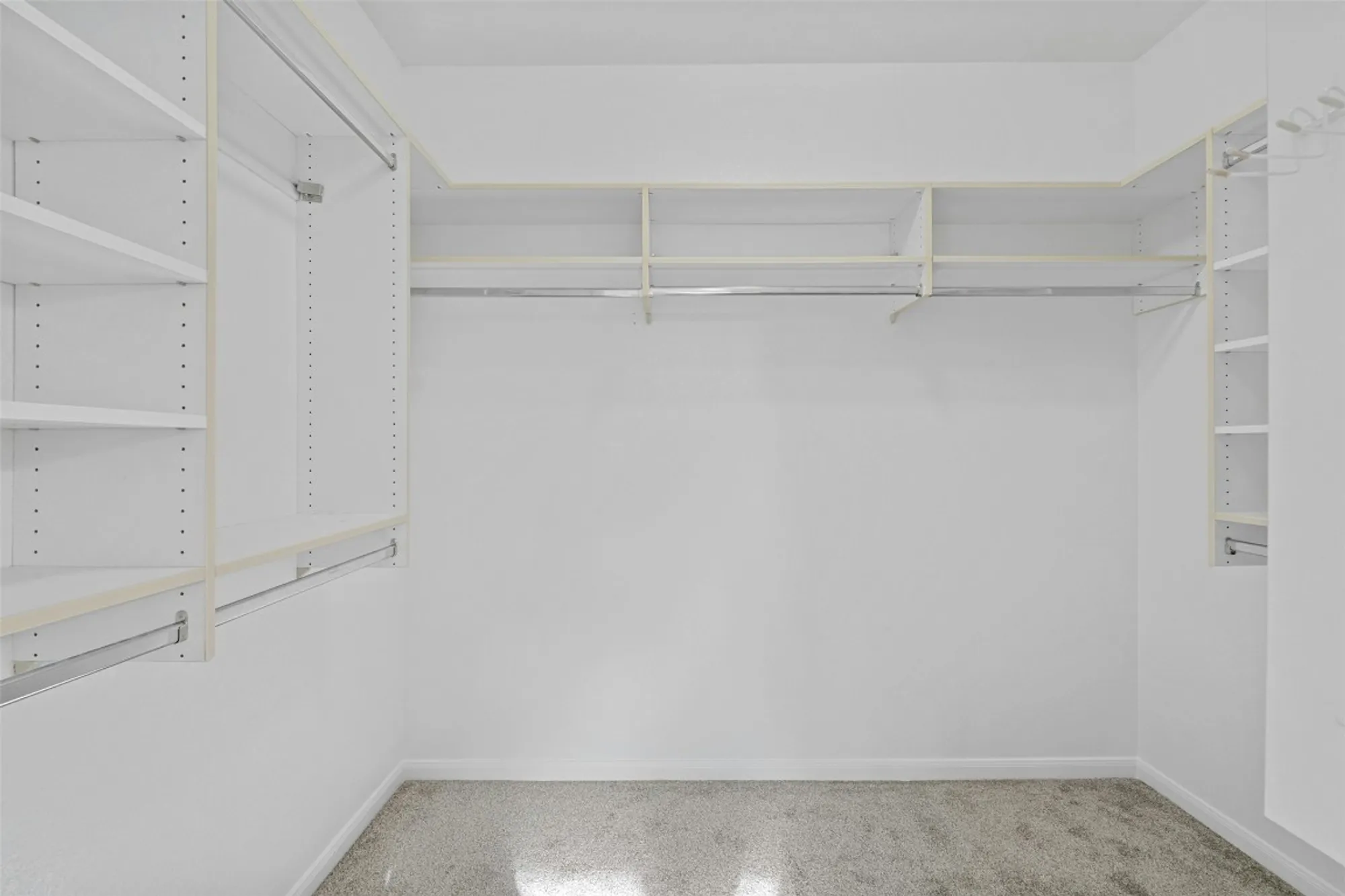 Property Slideshow image 24 of 34 | 101 buttercup trl, Georgetown, TX, 78633