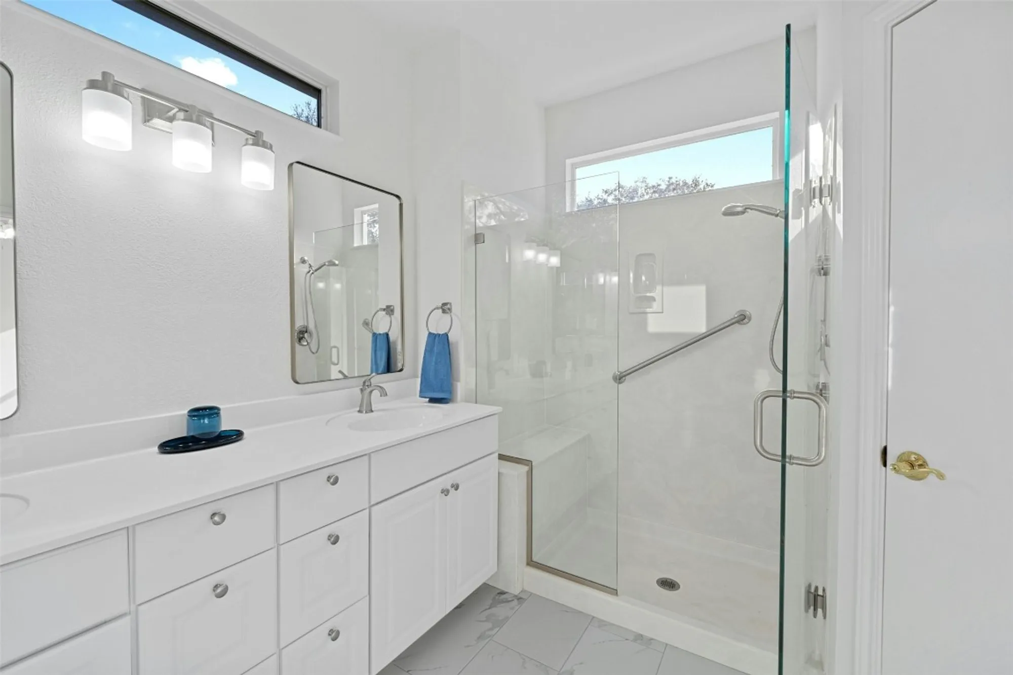 Property Slideshow image 23 of 34 | 101 buttercup trl, Georgetown, TX, 78633