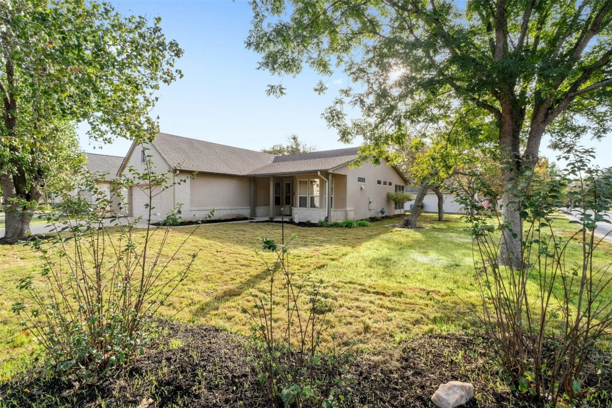 Property Slideshow image 3 of 34 | 101 buttercup trl, Georgetown, TX, 78633