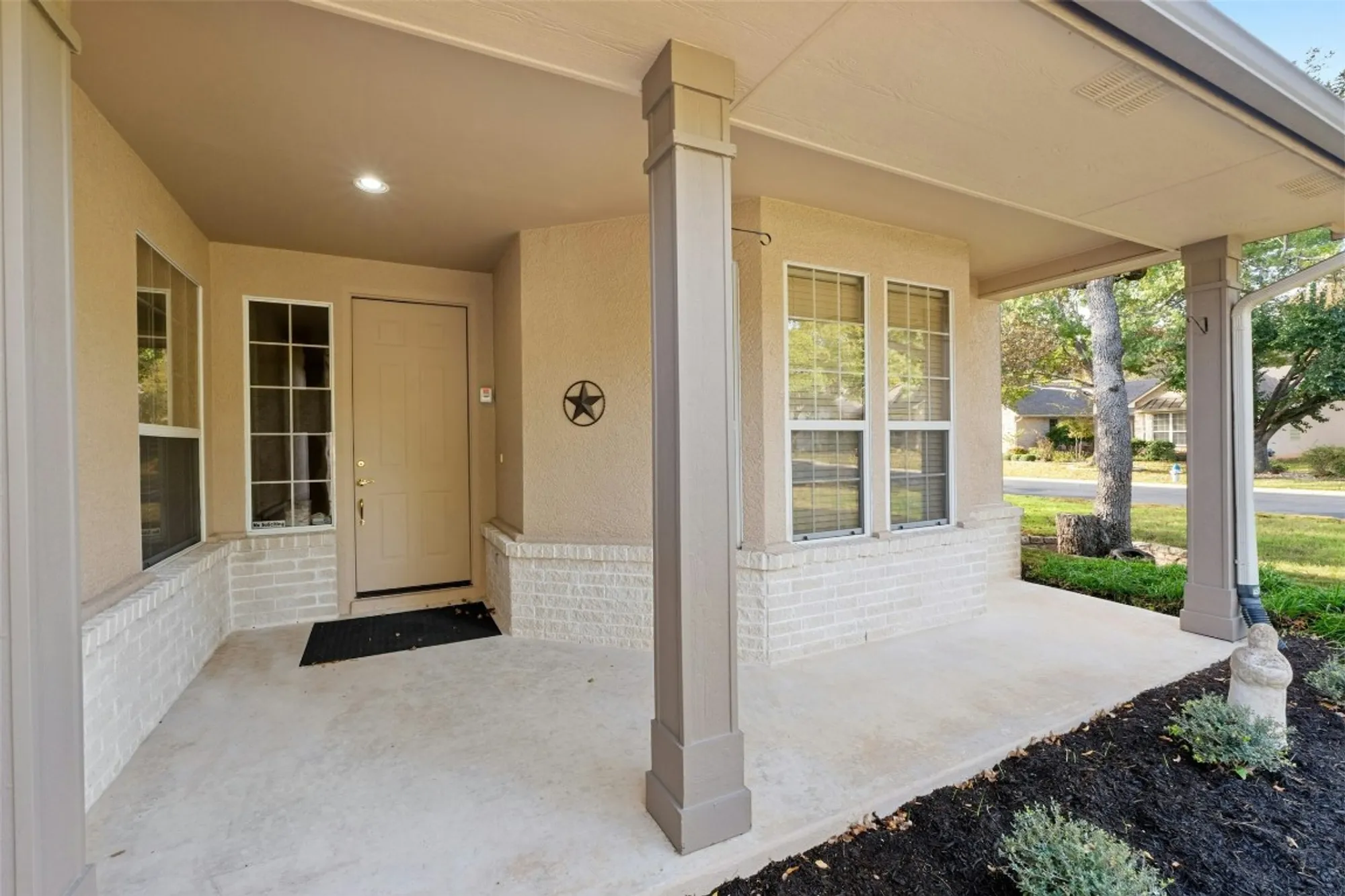 Property Slideshow image 31 of 34 | 101 buttercup trl, Georgetown, TX, 78633