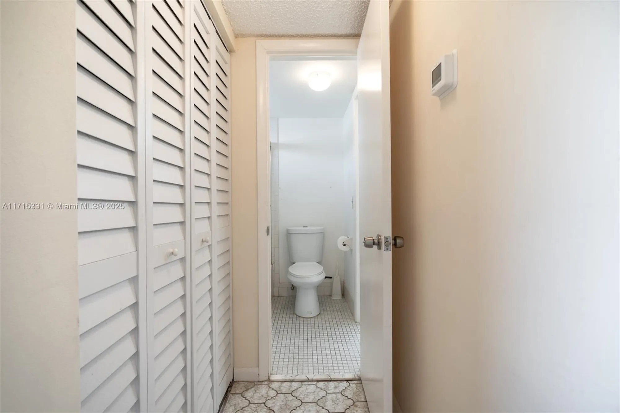 Property Slideshow image 15 of 21 | 6051 nw 61st ave 307, Tamarac, FL, 33319