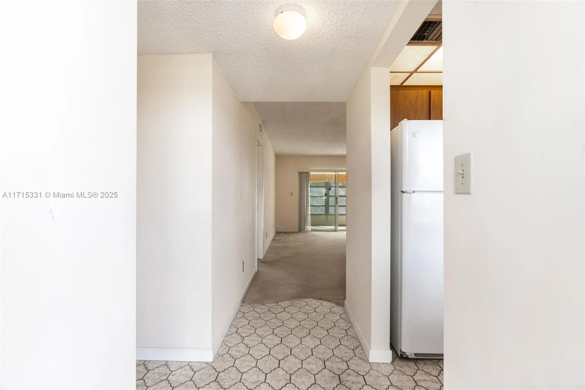 Property Slideshow image 4 of 21 | 6051 nw 61st ave 307, Tamarac, FL, 33319