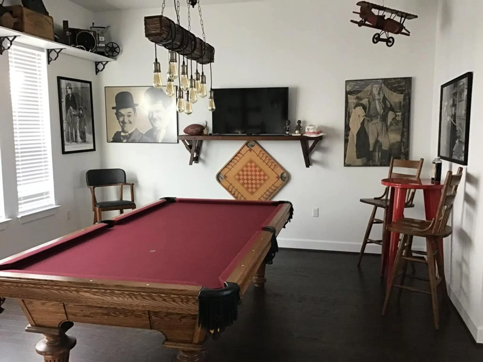 Property Slideshow image 10 of 27 | 609 dancing oak ln, San Marcos, TX, 78666