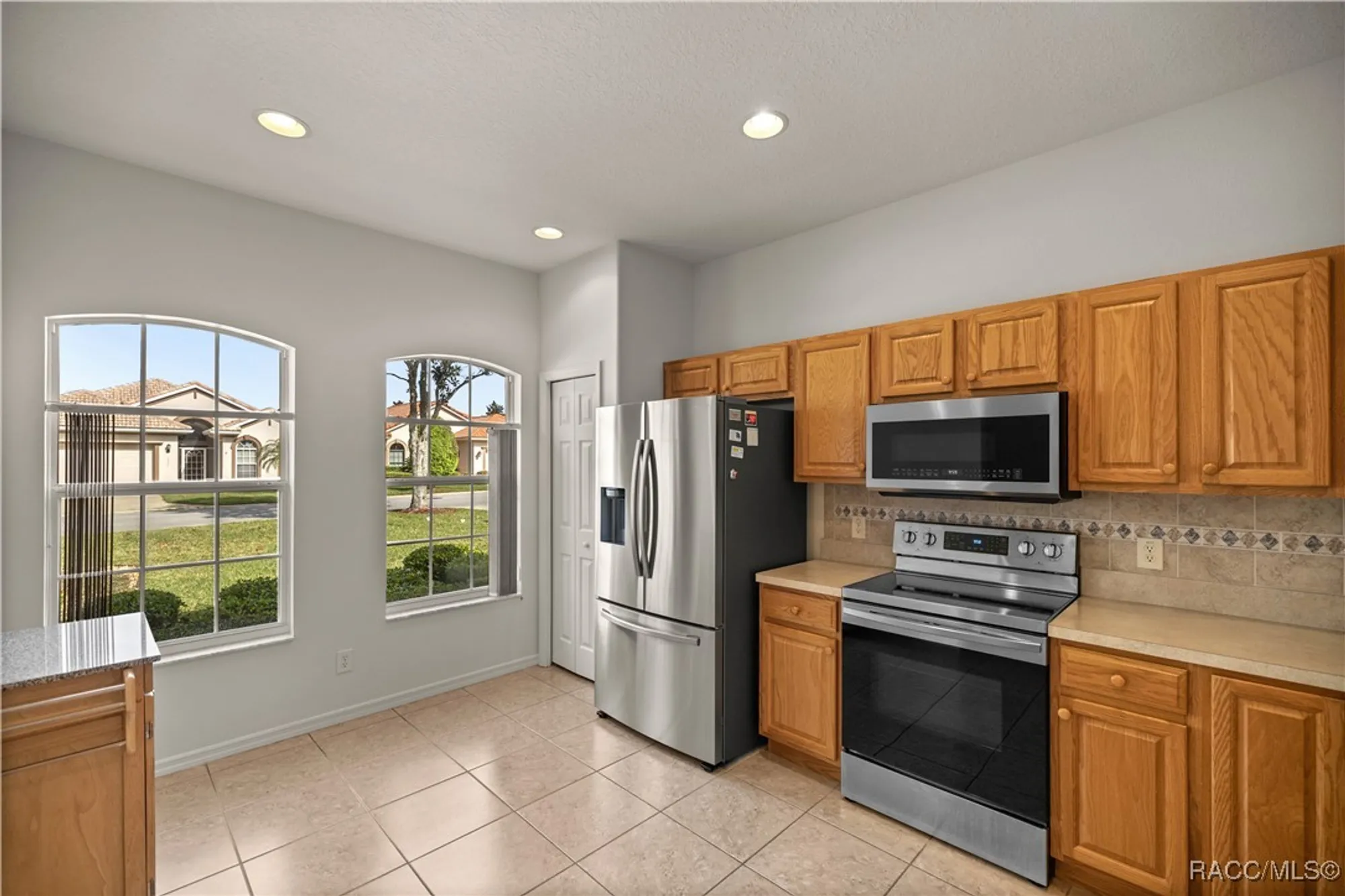 Property Slideshow image 17 of 65 | 1312 w skyview crossing dr, Hernando, FL, 34442