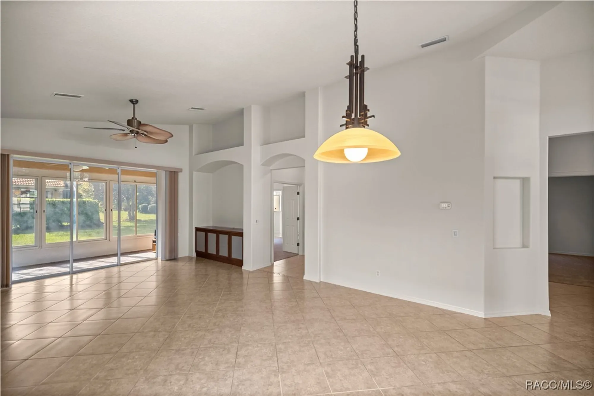 Property Slideshow image 21 of 65 | 1312 w skyview crossing dr, Hernando, FL, 34442
