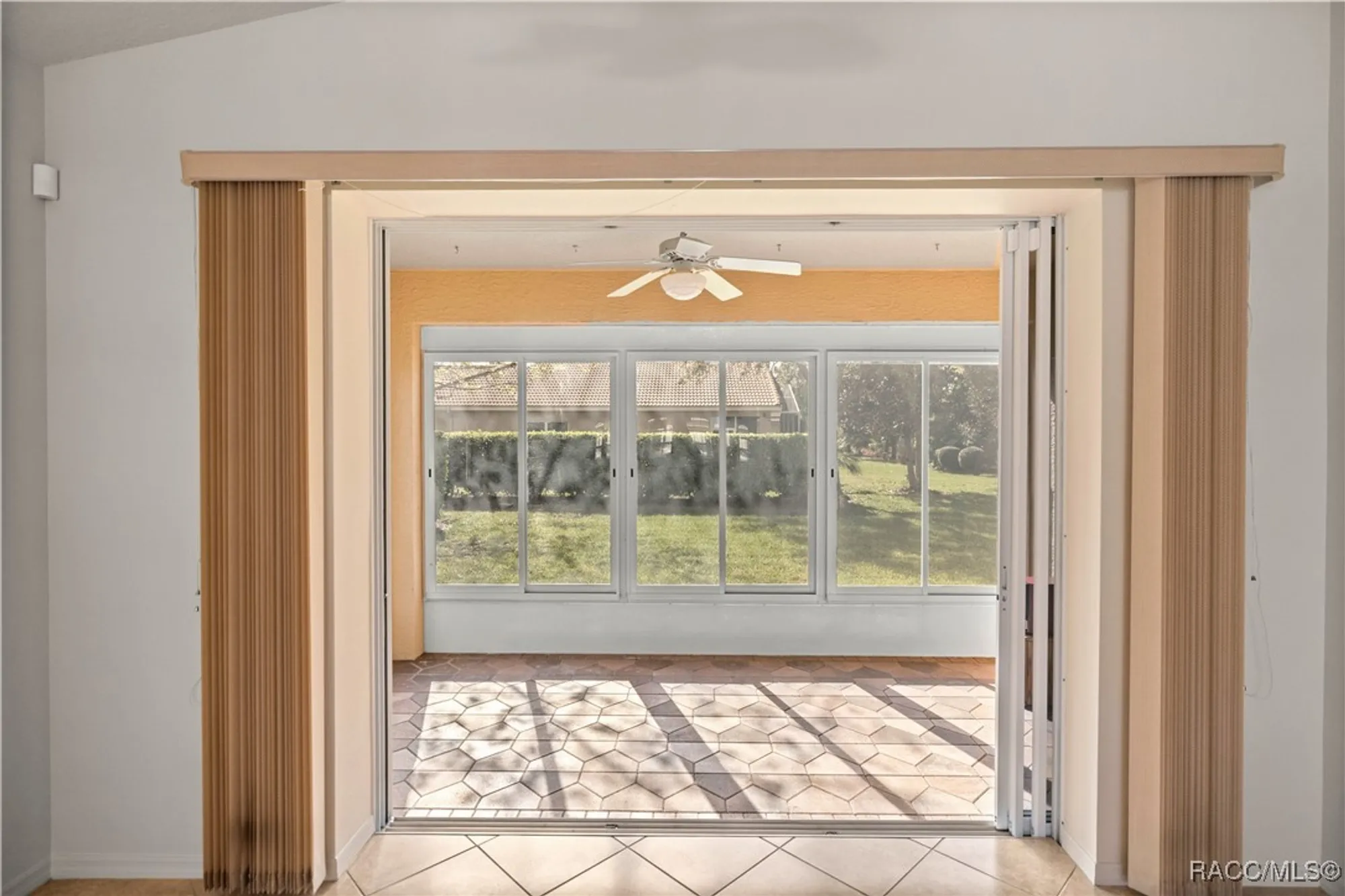 Property Slideshow image 22 of 65 | 1312 w skyview crossing dr, Hernando, FL, 34442