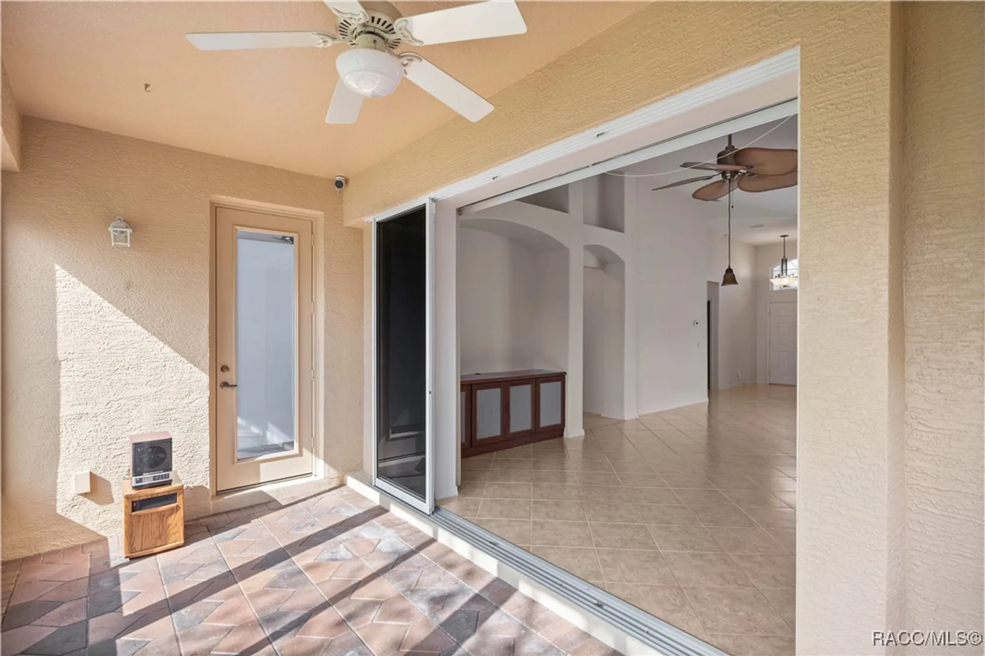 Property Slideshow image 23 of 65 | 1312 w skyview crossing dr, Hernando, FL, 34442