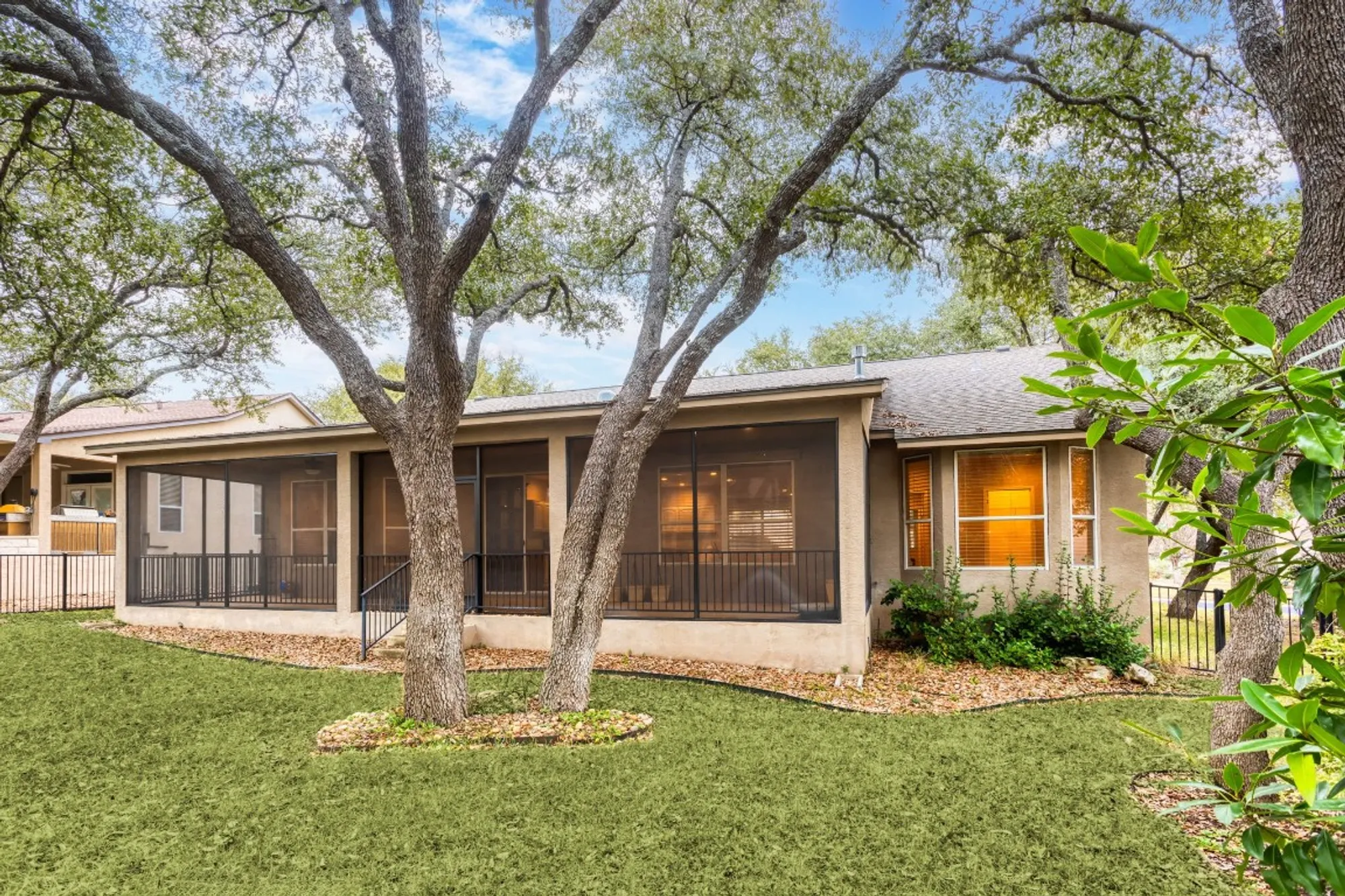 Property Slideshow image 13 of 27 | 120 ruellia dr, Georgetown, TX, 78633