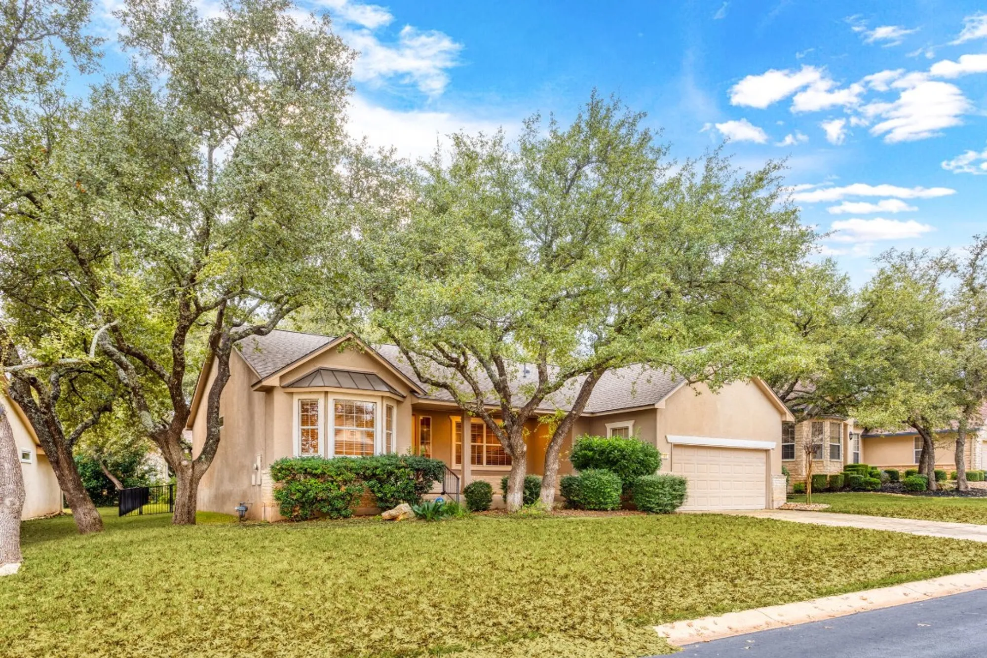 Property Slideshow image 20 of 27 | 120 ruellia dr, Georgetown, TX, 78633