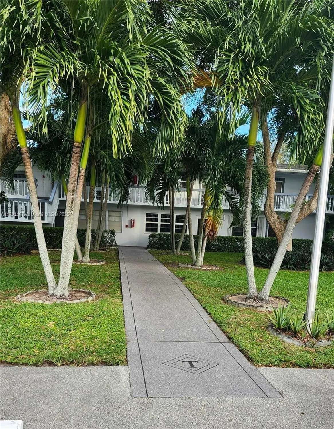 Property Slideshow image 21 of 41 | 564 durham t # 564, Deerfield Beach, FL, 33442