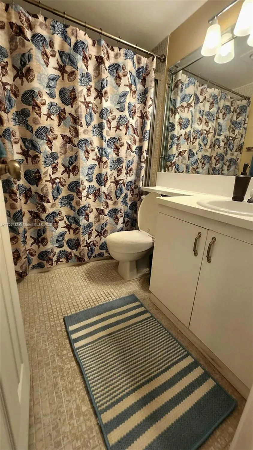 Property Slideshow image 17 of 41 | 1076 newport q # 1076, Deerfield Beach, FL, 33442