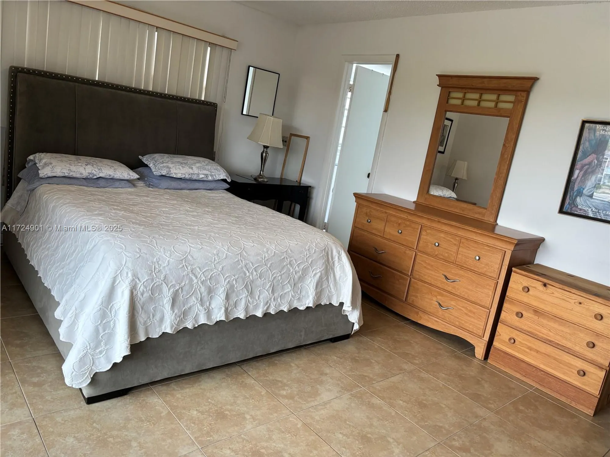 Property Slideshow image 10 of 20 | 252 oakridge o # 252, Deerfield Beach, FL, 33442