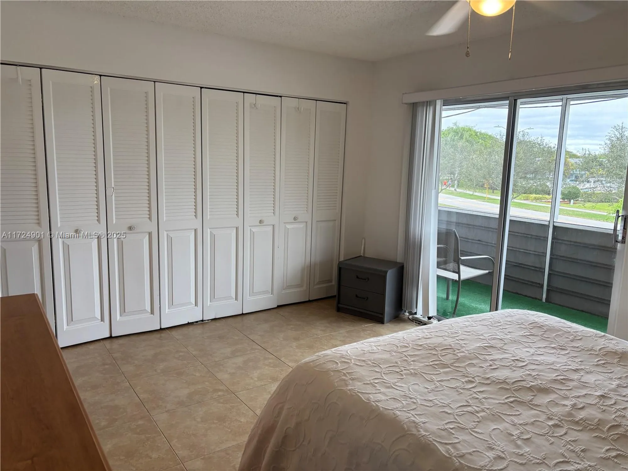 Property Slideshow image 12 of 20 | 252 oakridge o # 252, Deerfield Beach, FL, 33442