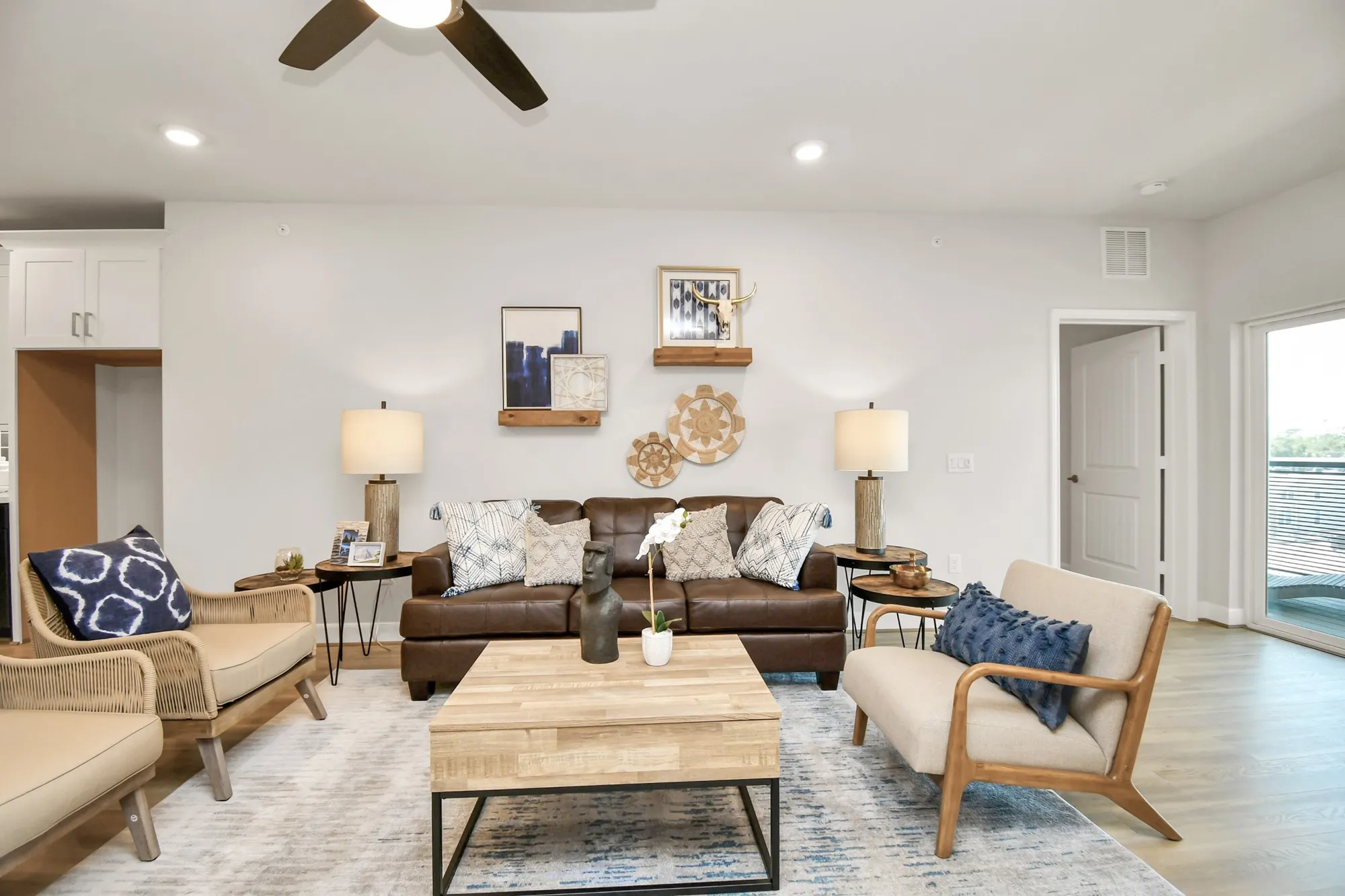 Property Slideshow image 11 of 40 | 6804 westview dr apt 3404, Houston, TX, 77055